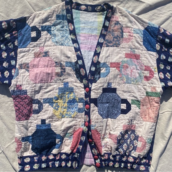 Oversized QUILT Patchwork 🫖 Tea Jacket - Picture 16 of 16